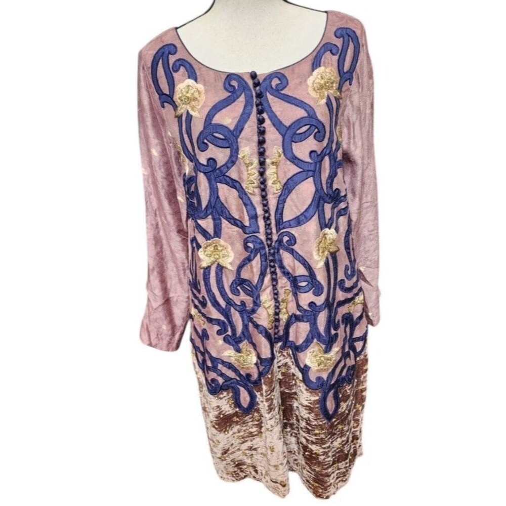 Umsha by Uzma Babar Couture Silk Blend Tunic Size Medium Embellished Luxury Pret